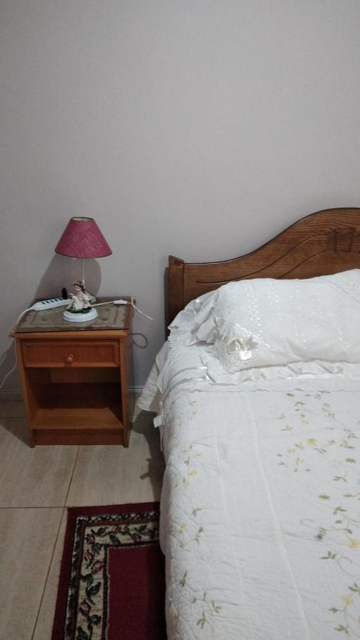 Casa De Veraneo 5 2 Banos A Pasos Del Lago Casa de férias *